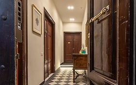 Oldoini Luxury Apartment And Suites